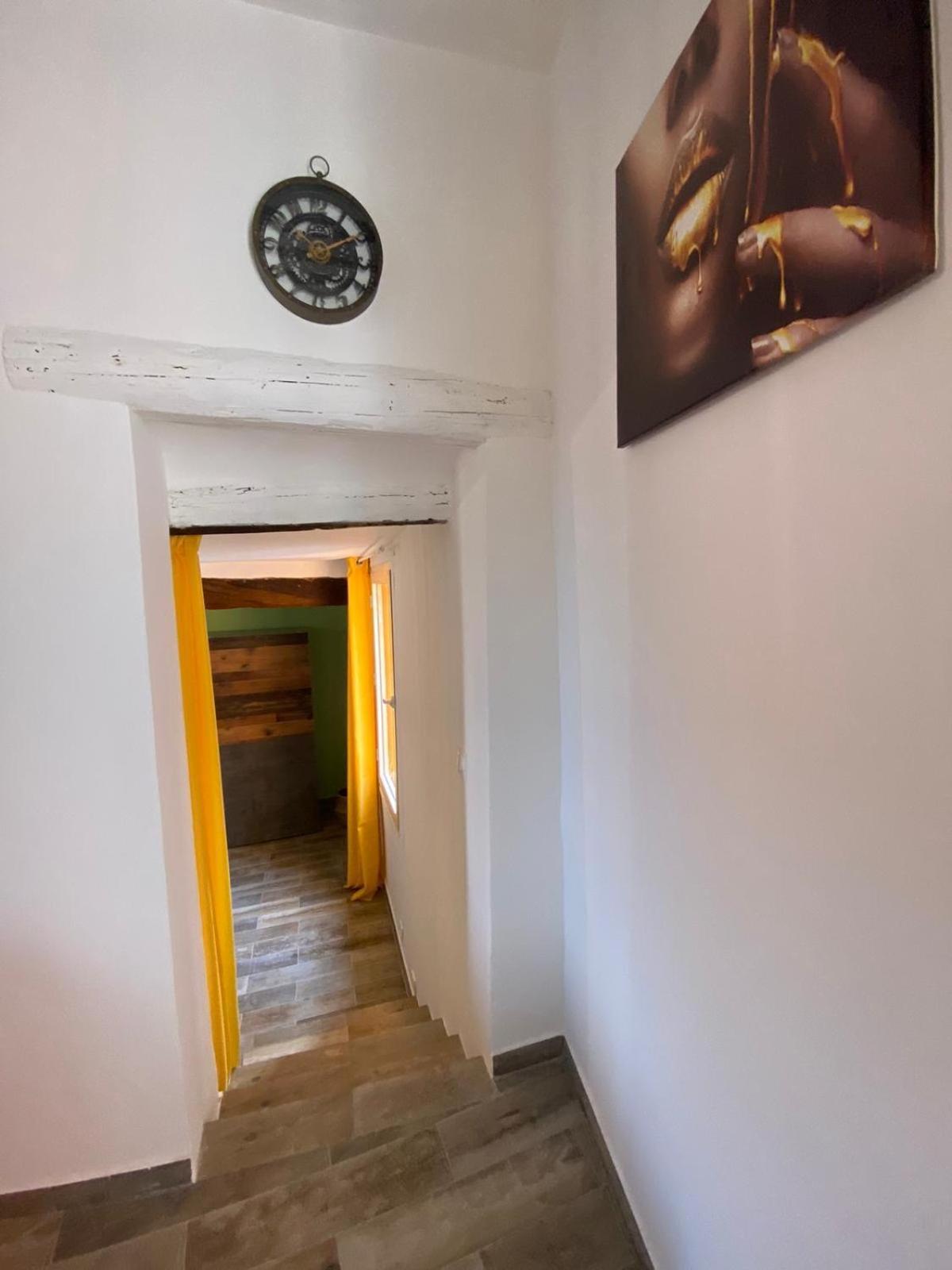 Appartement Coeur De Grasse Bagian luar foto